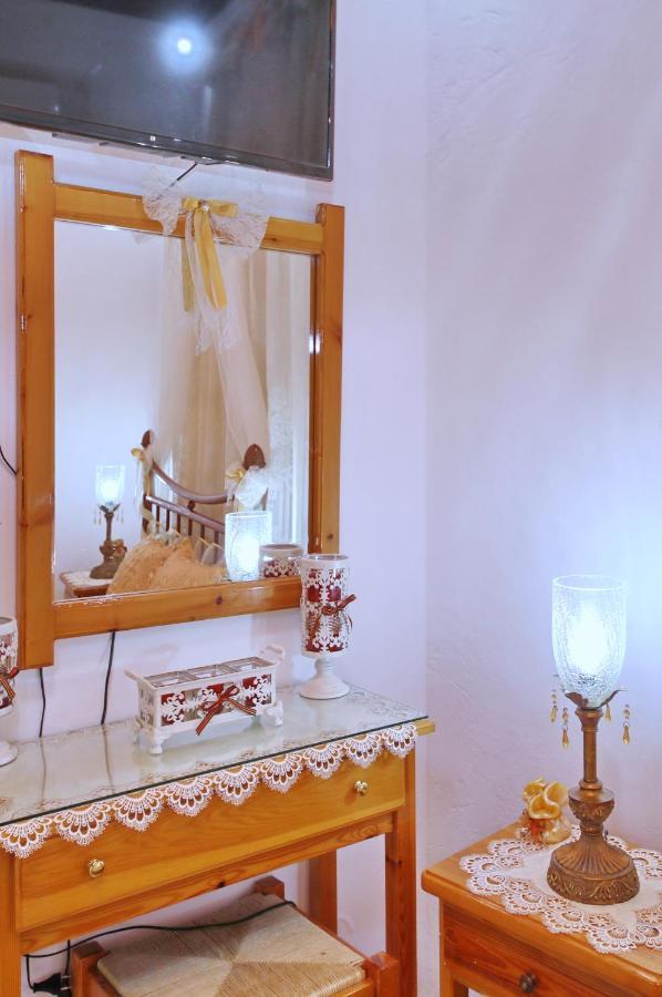 Vasia'S Small Villa Città di Skopelos Esterno foto